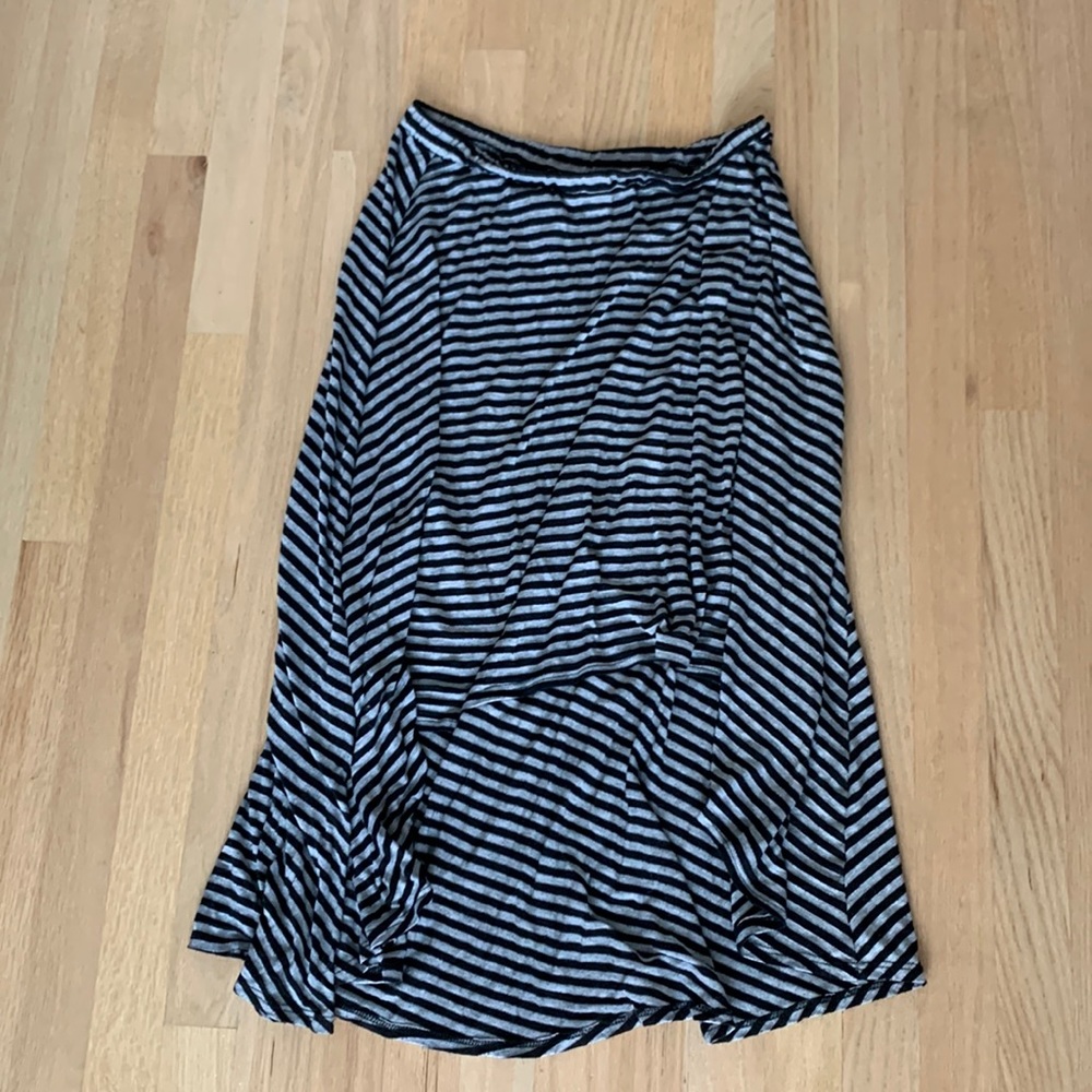 High-low skirt